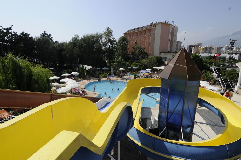 Klas Hotel Kargicak  Exterior foto